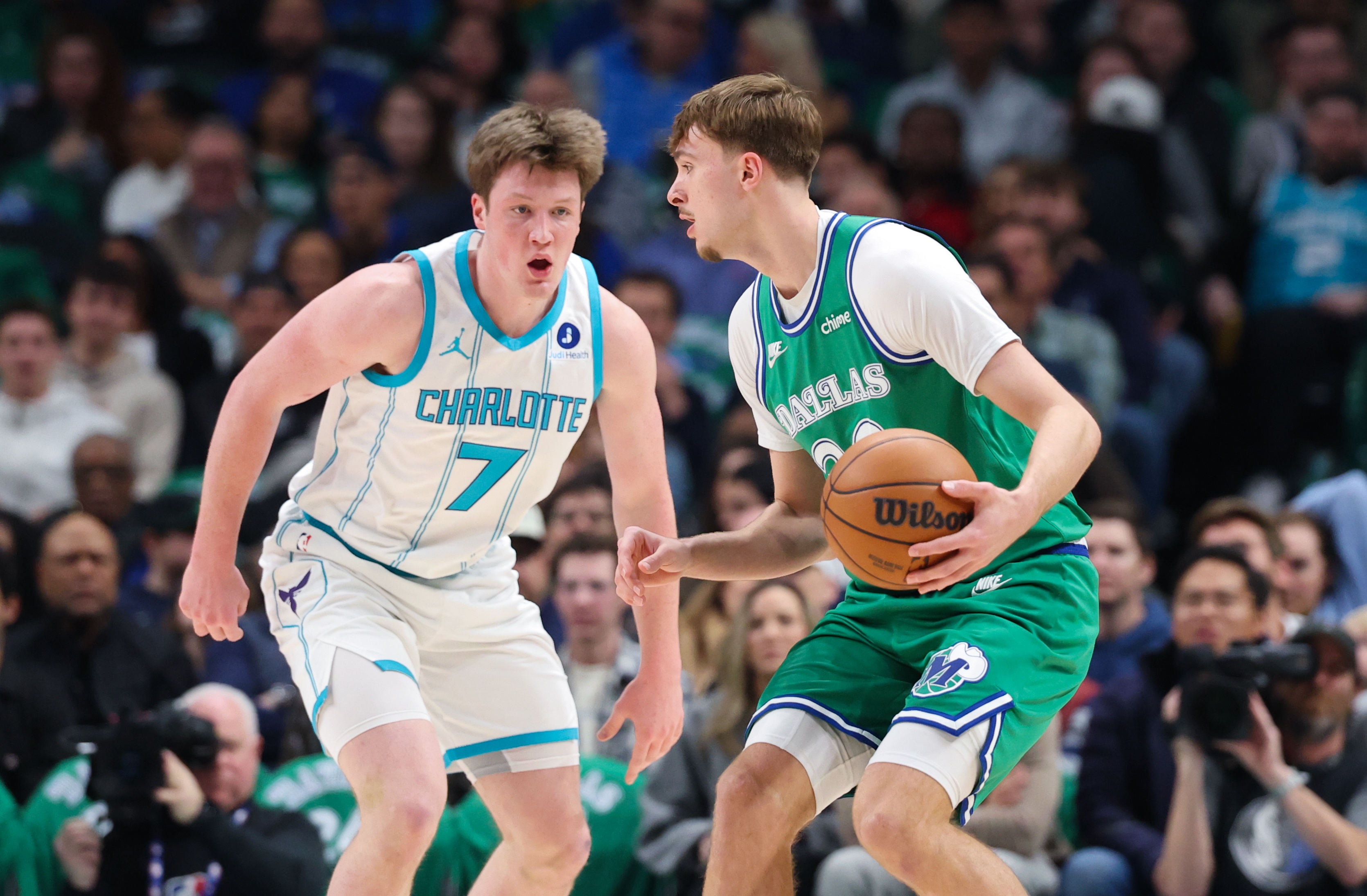 世界杯官网直播app下载-【菜鸟】弗拉格连续4场30+ 克尼佩尔三分数超新秀库里 杰明26分